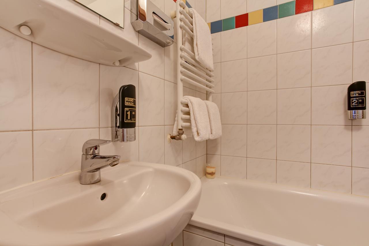 Boardinghouse Mundsburg Aparthotel Hamburg Bagian luar foto